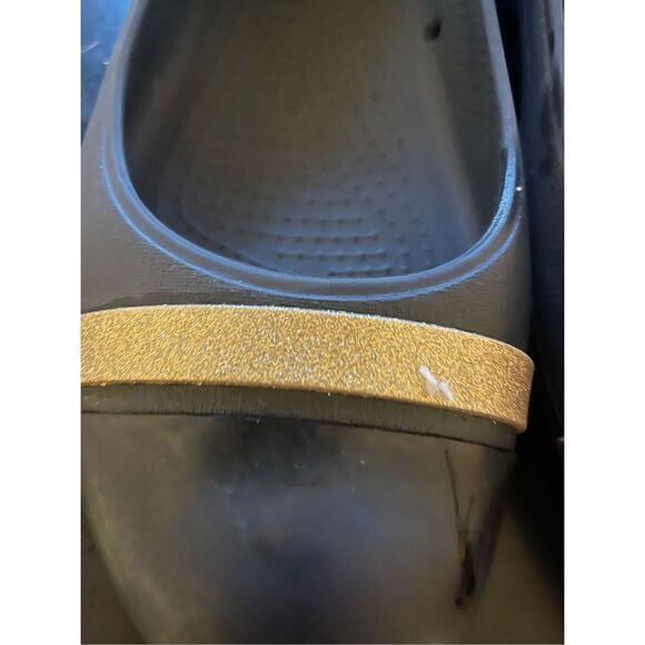 CROCS Flats (SZ 9) - Picture 2 of 5